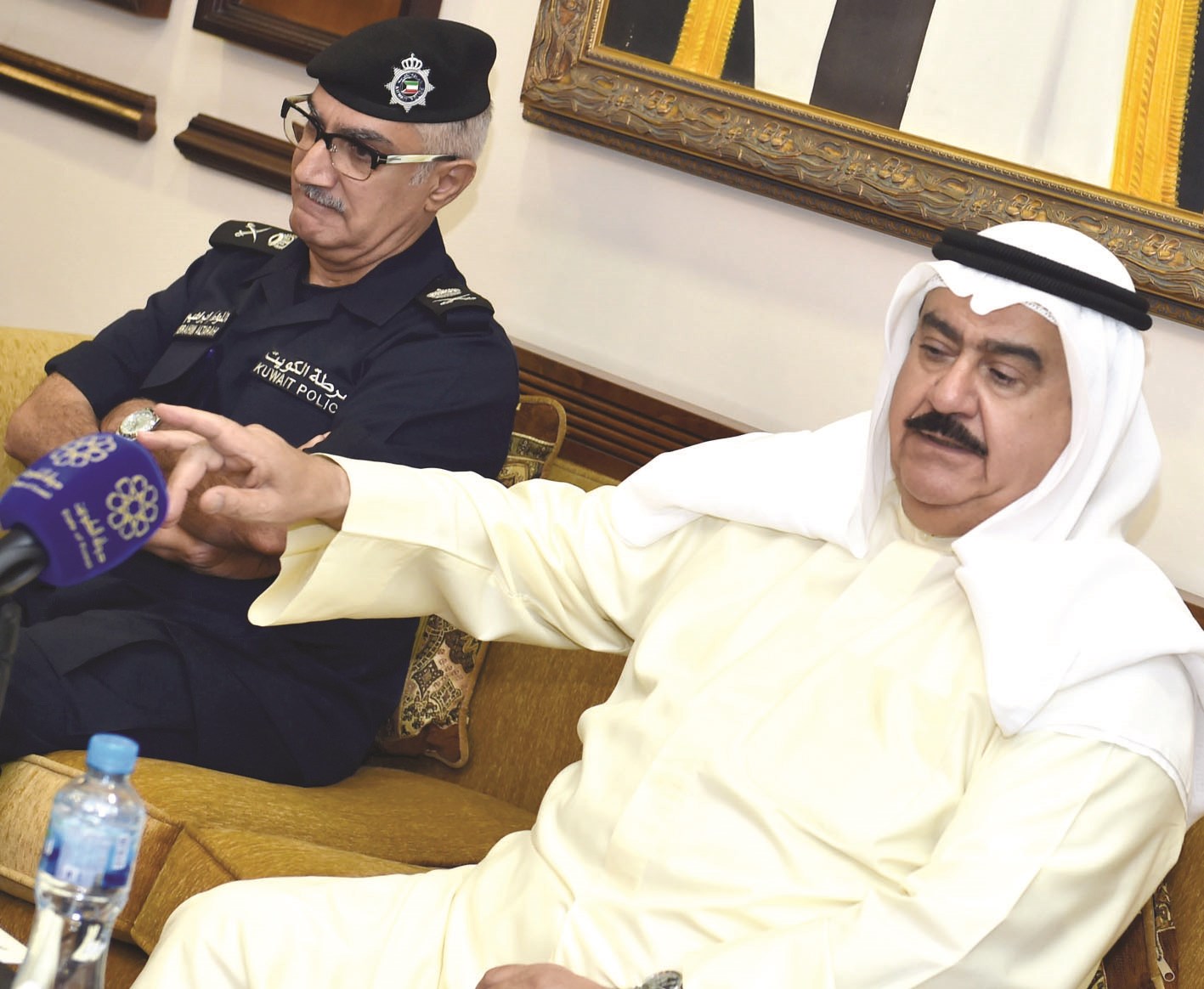 u0627u0644u0645u062du0627u0641u0638 u0627u0644u0645u0647u0646u0627 u0648u0627u0644u0644u0648u0627u0621 u0627u0644u0637u0631u0627u062d (u062au0635u0648u064au0631 u0633u0639u062f u0647u0646u062fu0627u0648u064a)