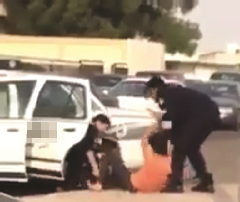 u0627u0644u0634u0631u0637u064au0627u0646 u064au062cu0628u0631u0627u0646 u0627u0644u062du062fu062b u0639u0644u0649 u062fu062eu0648u0644 u0627u0644u062fu0648u0631u064au0629