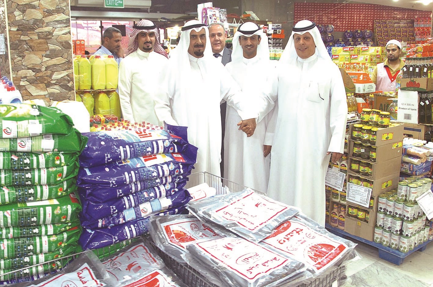 u0627u0644u0639u062au064au0628u064a u0648u0627u0644u0639u0646u0632u064a u0648u0627u0644u062eu064au0627u0631u064a u0641u064a u062cu0648u0644u0629 u0628u0627u0644u0645u0647u0631u062cu0627u0646