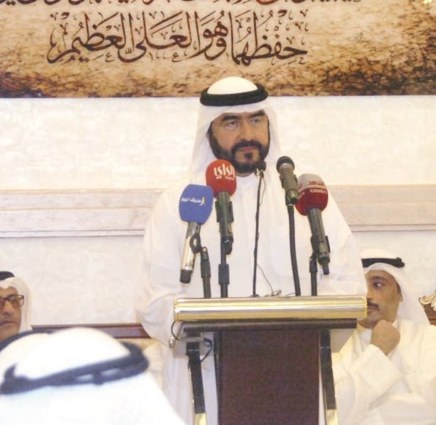 u0633u0639u062fu0648u0646 u062du0645u0627u062f u064au062au062du062fu062b u0641u064a u0627u0641u062au062au0627u062d u0645u0642u0631u0647 u0627u0644u0627u0646u062au062eu0627u0628u064a (u062au0635u0648u064au0631 u0632u0643u0631u064au0627 u0639u0637u064au0629)