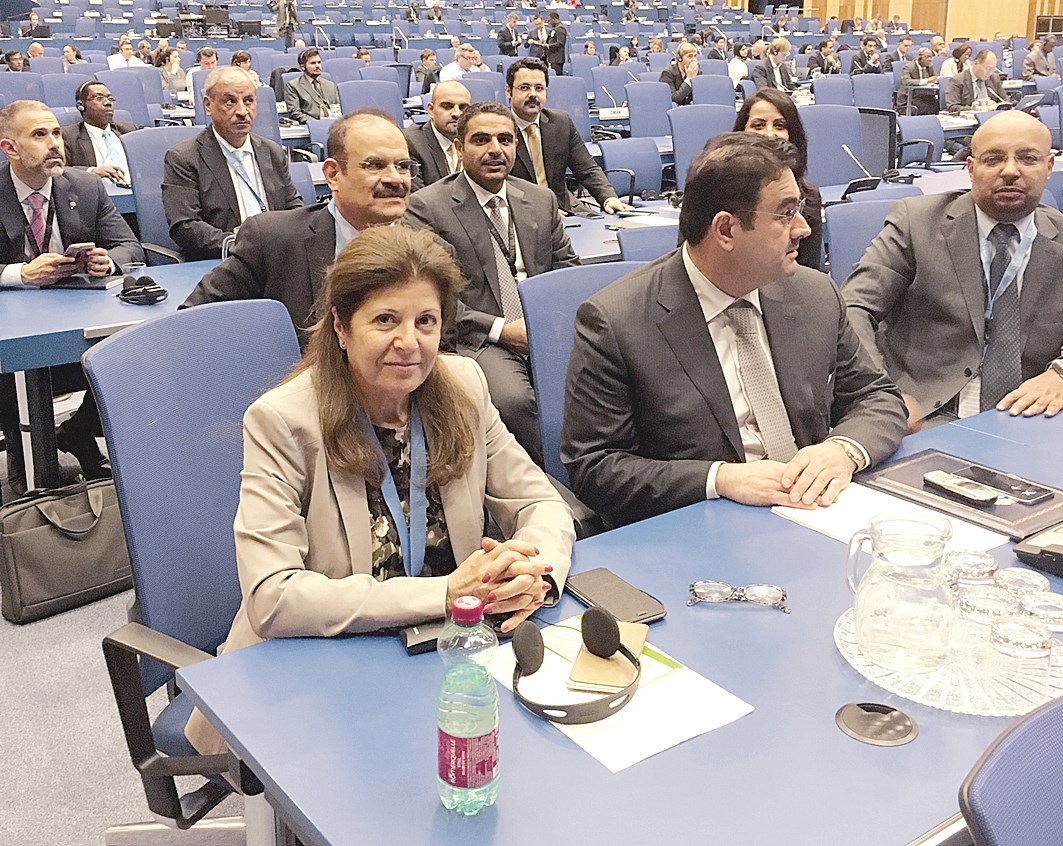 u0633u0645u064au0631u0629 u0627u0644u0633u064au062fu0639u0645u0631 u0648u0627u0644u0639u0648u0636u064a u062eu0644u0627u0644 u0627u0644u0645u0624u062au0645u0631