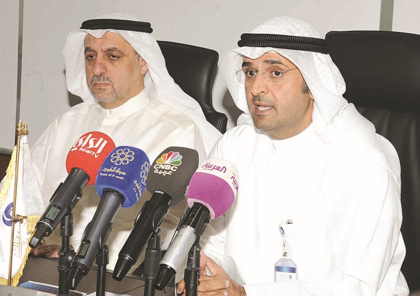 u0627u0644u062du062cu0631u0641 u0648u0625u0644u0649 u064au0645u064au0646u0647 u0627u0644u0645u0632u064au062fu064a u062eu0644u0627u0644 u0627u0644u0645u0624u062au0645u0631b(u062au0635u0648u064au0631 u0643u0631u0645 u0630u064au0627u0628)