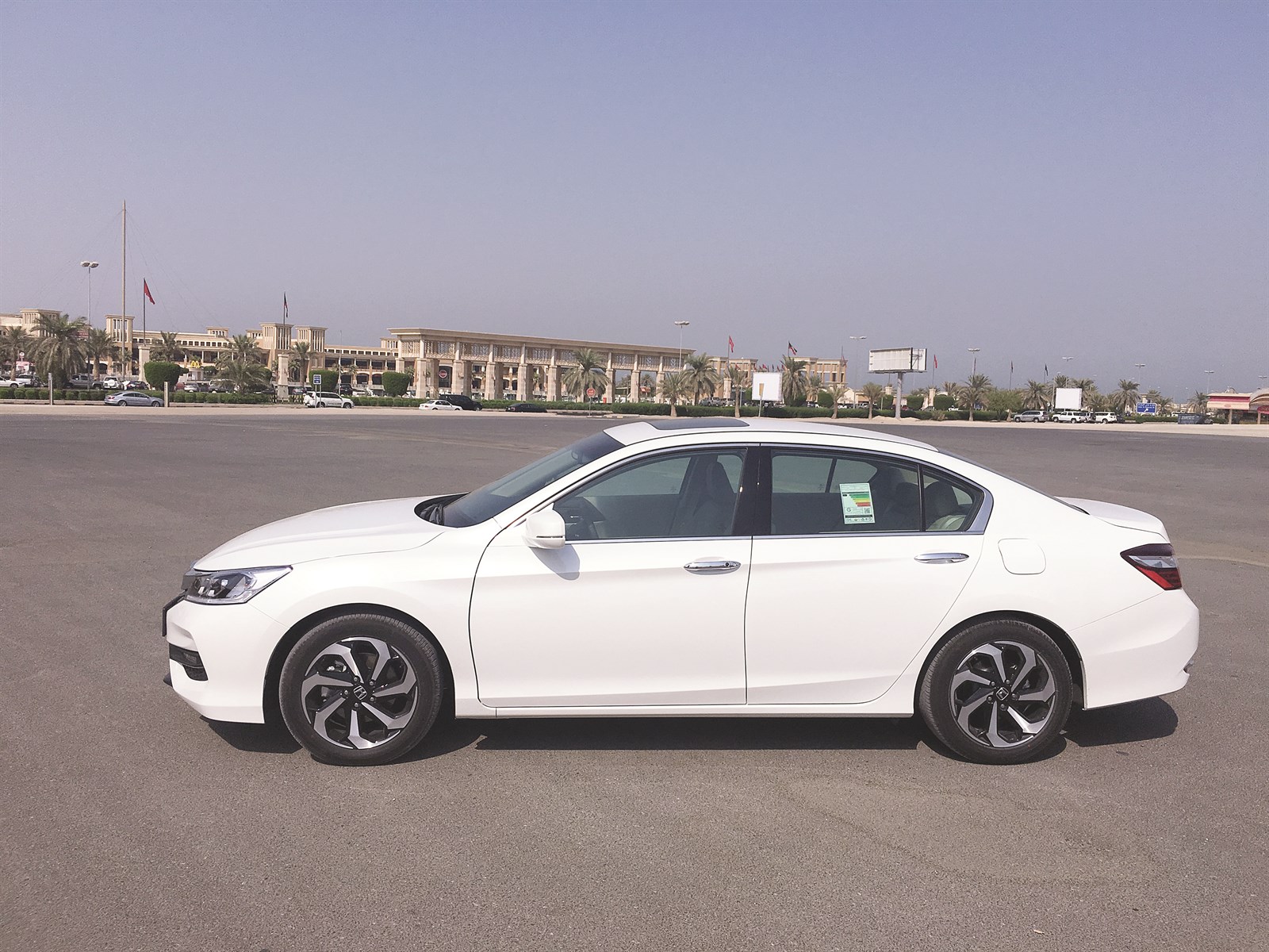 حضور واثق لـ «هوندا أكورد» 2017