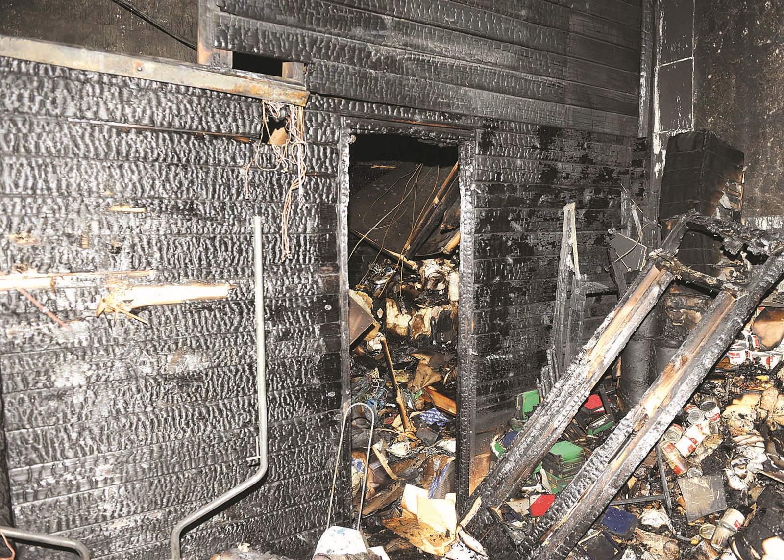 u0622u062bu0627u0631 u0627u0644u062du0631u064au0642 u0641u064a u0627u062au062du0627u062f u0643u0631u0629 u0627u0644u064au062f      (u062au0635u0648u064au0631 u0633u0639u062f u0647u0646u062fu0627u0648u064a)