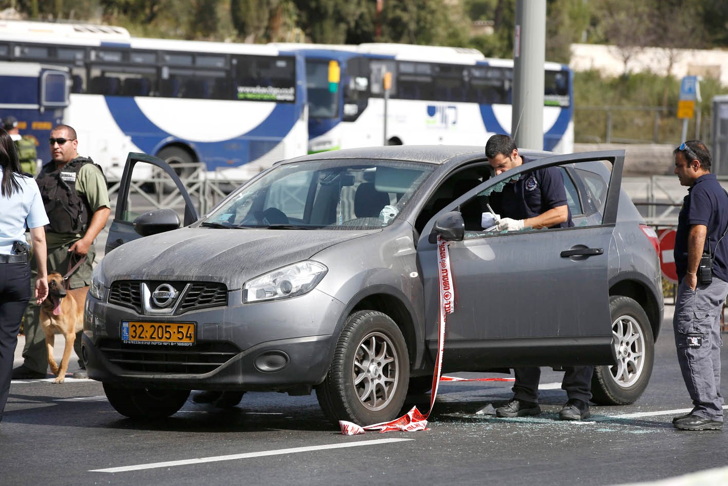 u0639u0646u0635u0631 u0627u0645u0646 u0627u0633u0631u0627u0626u064au0644u064a u064au0639u0627u064au0646 u0633u064au0627u0631u0629 u0627u0644u0641u0644u0633u0637u064au0646u064a u0623u0628u0648u0635u0628u064au062d u0641u064a u0627u0644u0634u064au062e u062cu0631u0627u062d u0628u0639u062f u0645u0642u062au0644u0647 (u062f u0628 u0627)