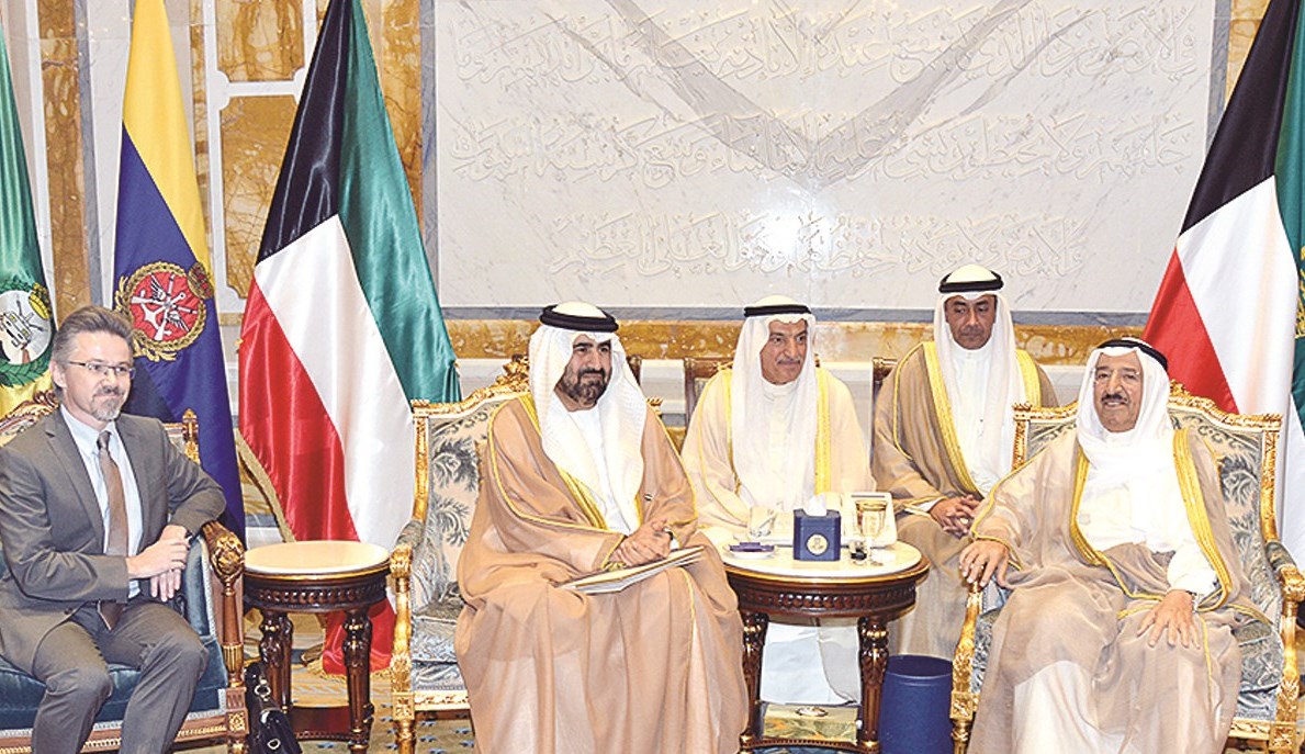 ...والسفيرين الإماراتي والفرنسي