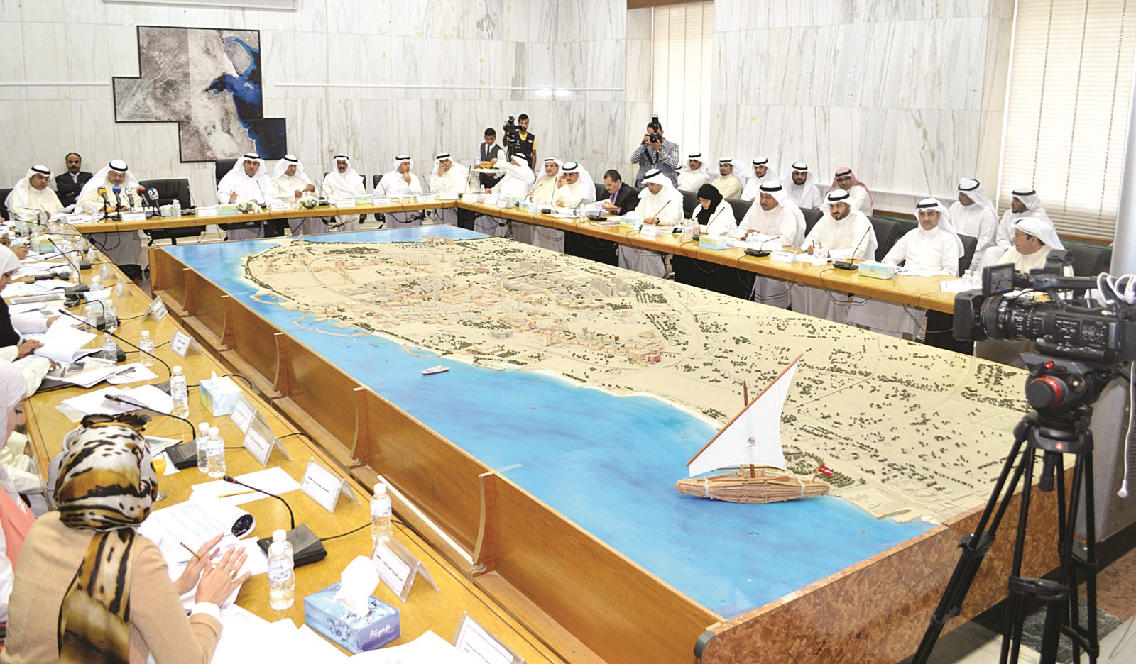 من اجتماع لجنة ورشة الإصلاح والتطوير في «البلدي»            (تصوير بسام زيدان)