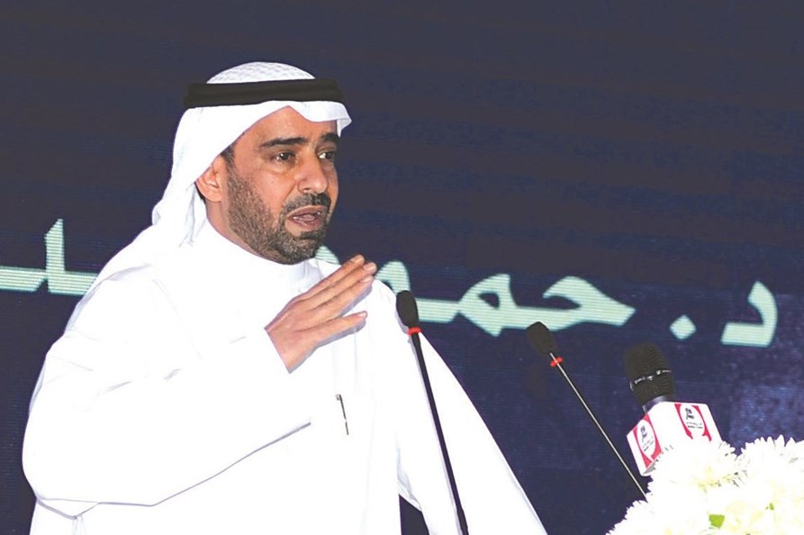 حمود الخضير متحدثا في الندوة (تصوير كرم ذياب)