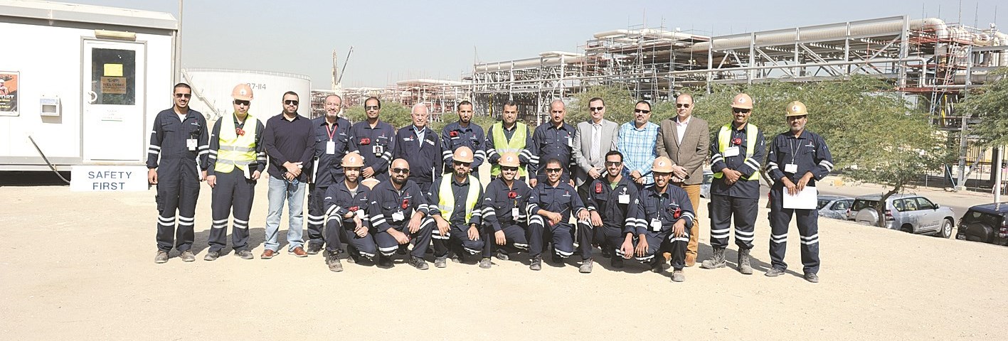 u0645u0633u0624u0648u0644u0648 u0627u0644u0635u064au0627u0646u0629 u0641u064a u0627u0644u0645u0635u0641u0627u0629 u0645u0639 u0627u0644u0648u0641u062f u0627u0644u0625u0639u0644u0627u0645u064a u0642u0628u064au0644 u0628u062fu0627u064au0629 u0627u0644u062cu0648u0644u0629