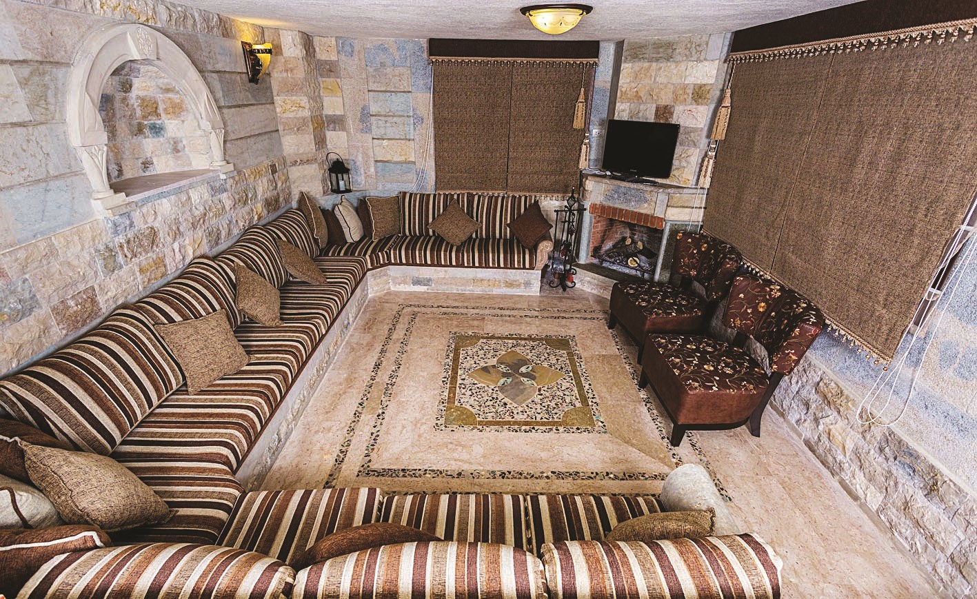 دفء بيت الضيافة «أكرم» في الباروك الشوفية