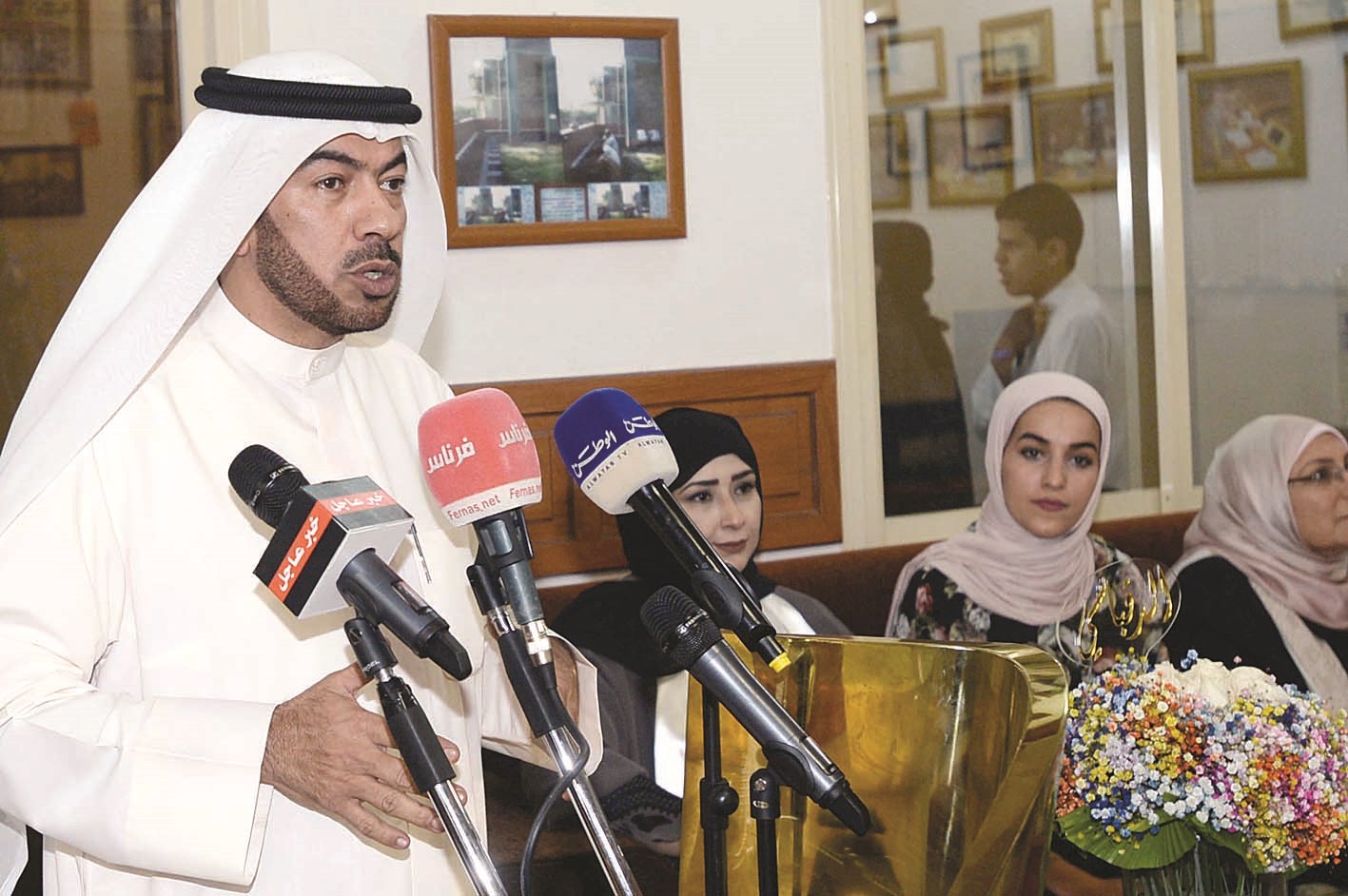 u0627u0644u062fu0642u0628u0627u0633u064a u0645u062au062du062fu062bu0627u064b u0644u0644u0646u0627u062eu0628u0627u062a (u062au0635u0648u064au0631 u0632u0643u0631u064au0627 u0639u0637u064au0629)