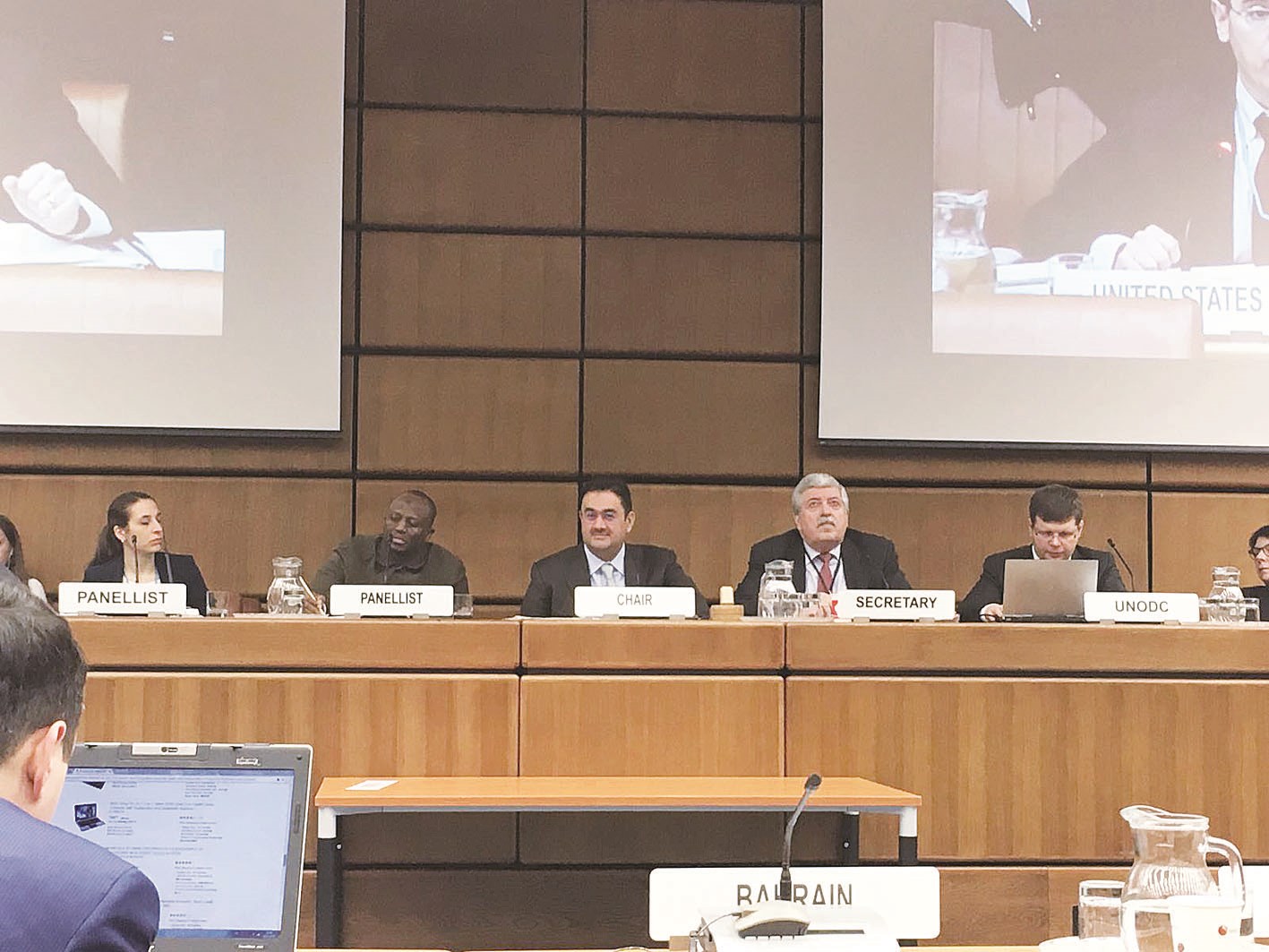 u0645u0639u0631u0641u064a u0645u062au0631u0626u0633u0627 u0627u062cu062au0645u0627u0639 u0641u0631u064au0642 u0627u0644u062au0639u0627u0648u0646 u0627u0644u062fu0648u0644u064a u0644u0645u0643u0627u0641u062du0629 u0627u0644u0641u0633u0627u062f