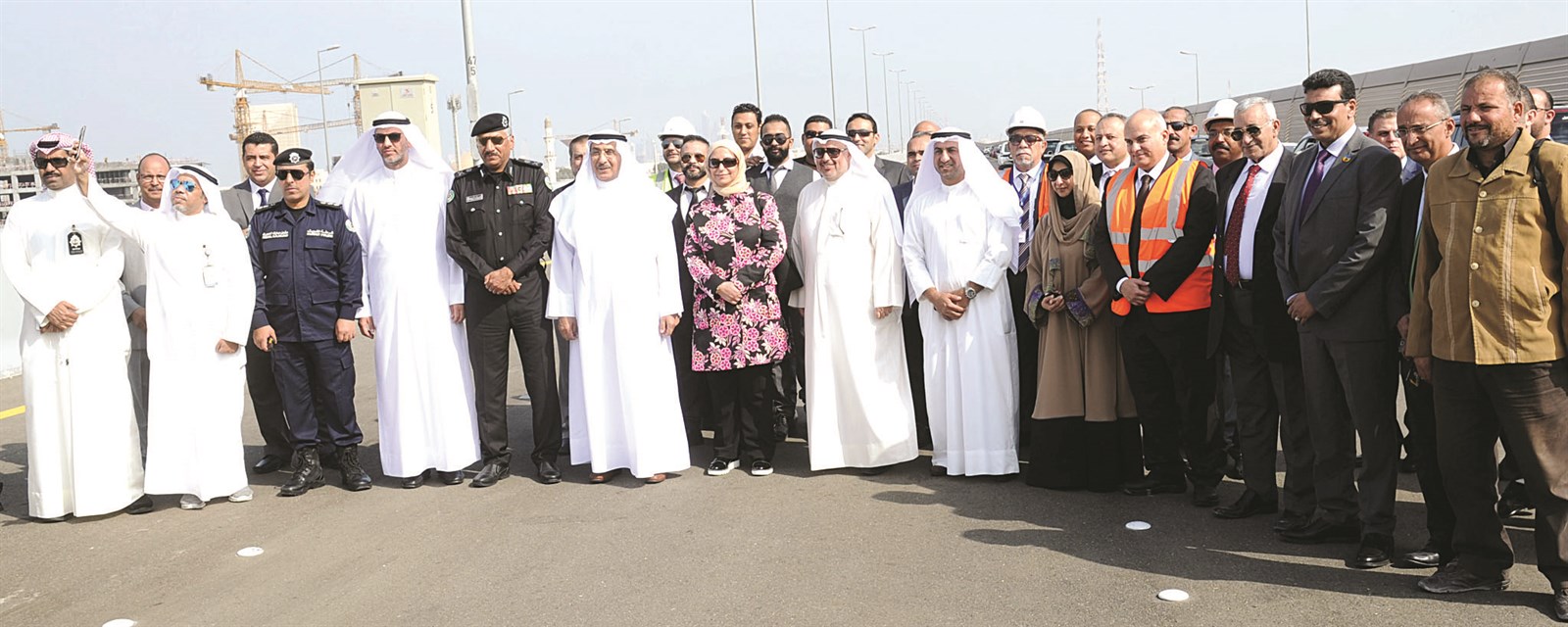 u0623u062du0645u062f u0627u0644u062cu0633u0627u0631 u0648u0627u0644u063au0646u064au0645 u0648u0627u0644u0634u0648u064au0639 u0641u064a u0644u0642u0637u0629 u062au0630u0643u0627u0631u064au0629 u0628u0639u062f u0627u0641u062au062au0627u062d u0627u0644u062cu0633u0631 (u062au0635u0648u064au0631 u0633u0639u0648u062f u0633u0627u0644u0645)