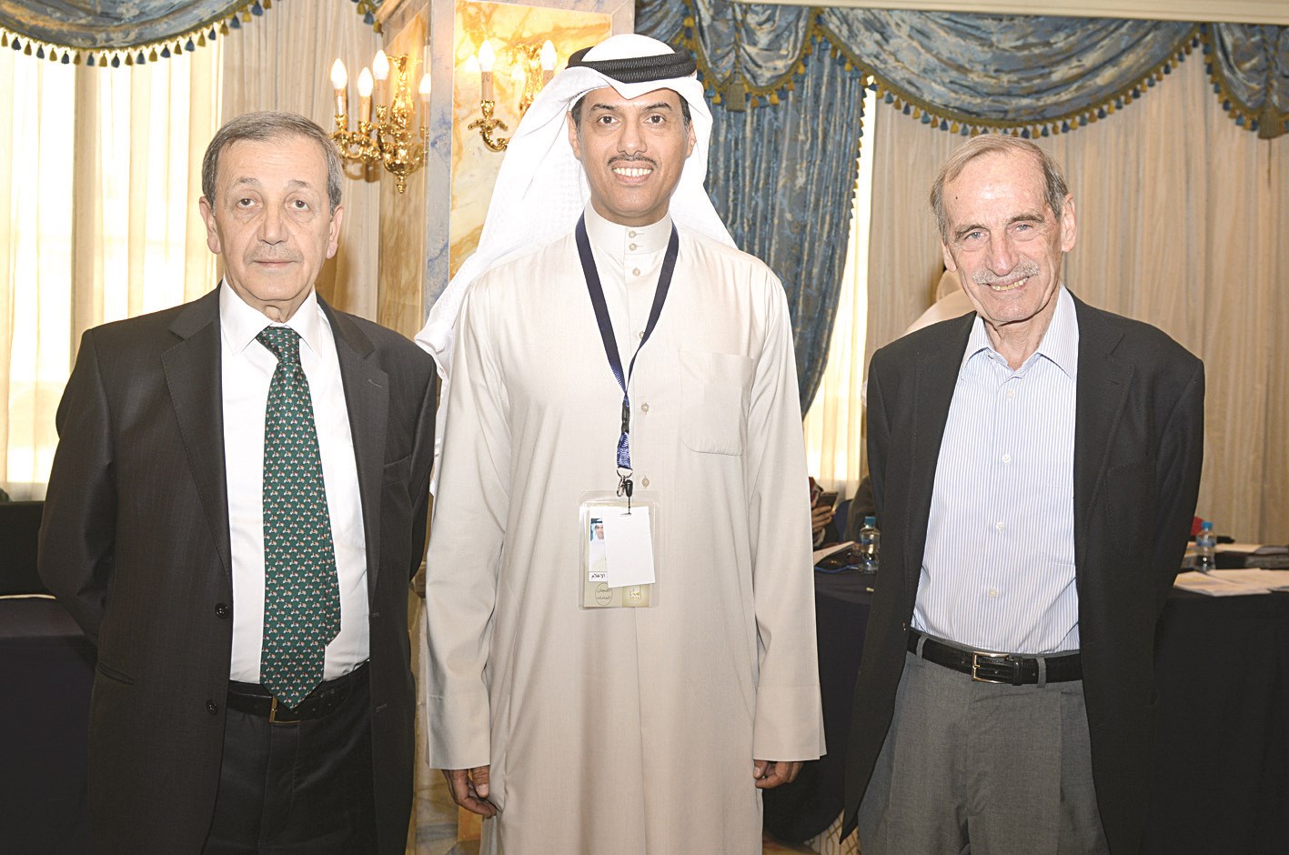 البداح متوسطاً جورج سمعان وجهاد الخازن