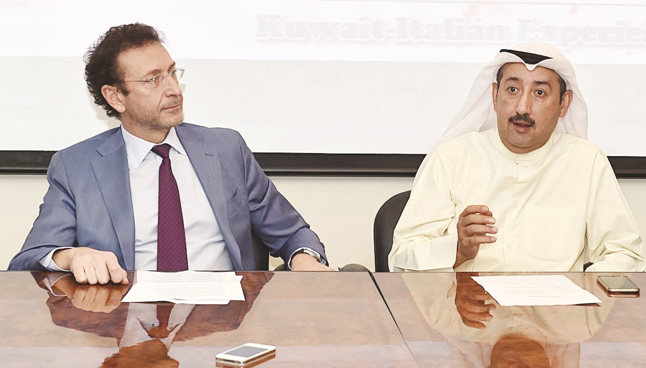 u0633u0643u0648u0646u064au0627u0645u064au0644u064au0648 u0648u0627u0644u0639u0633u0639u0648u0633u064a u062eu0644u0627u0644 u0627u0644u0645u0624u062au0645u0631 (u062au0635u0648u064au0631 u0633u0639u062f u0647u0646u062fu0627u0648u064a)