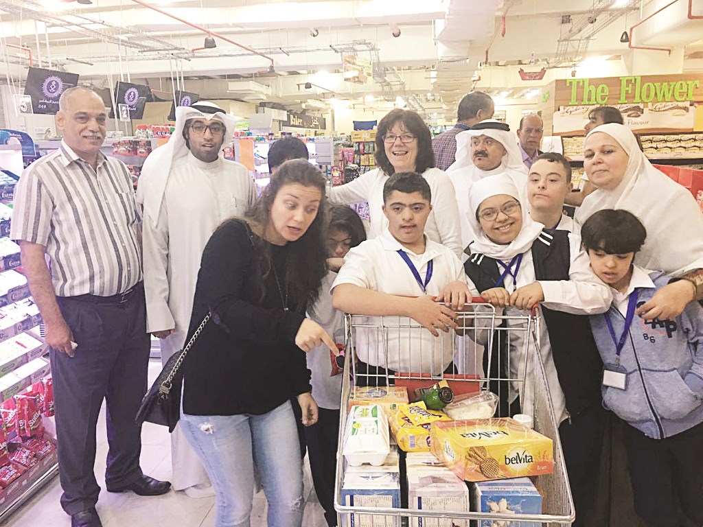 u00abu0627u0644u0623u0637u0641u0627u0644 u0627u0644u0645u0628u062fu0639u0648u0646u00bb u0641u064a u00abu062au0639u0627u0648u0646u064au0629 u0627u0644u0634u0639u0628u00bb