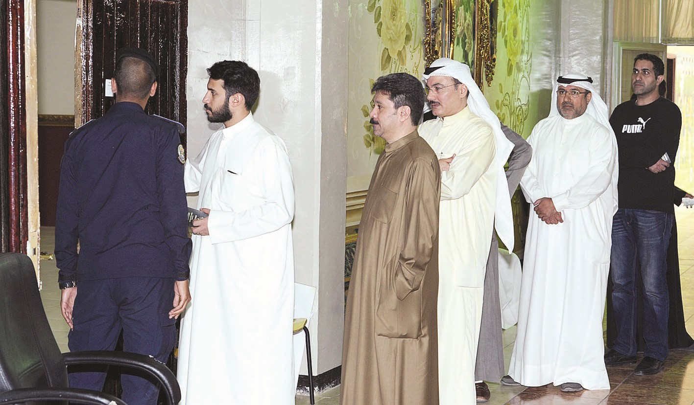 طابور ناخبين