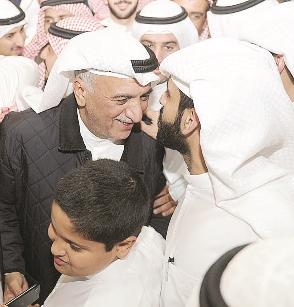 المويزري يتلقى تهاني أنصاره