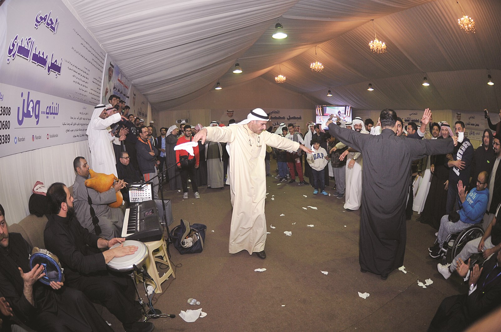 فرح في مقر فيصل الكندري (تصوير نور هنداوي)