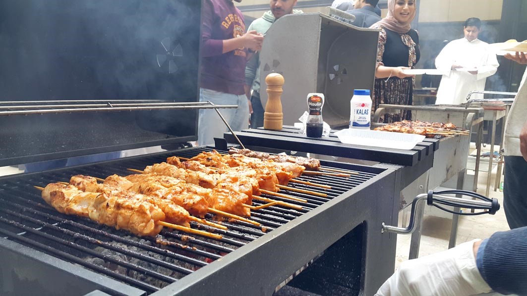 شواء في الهواء الطلق