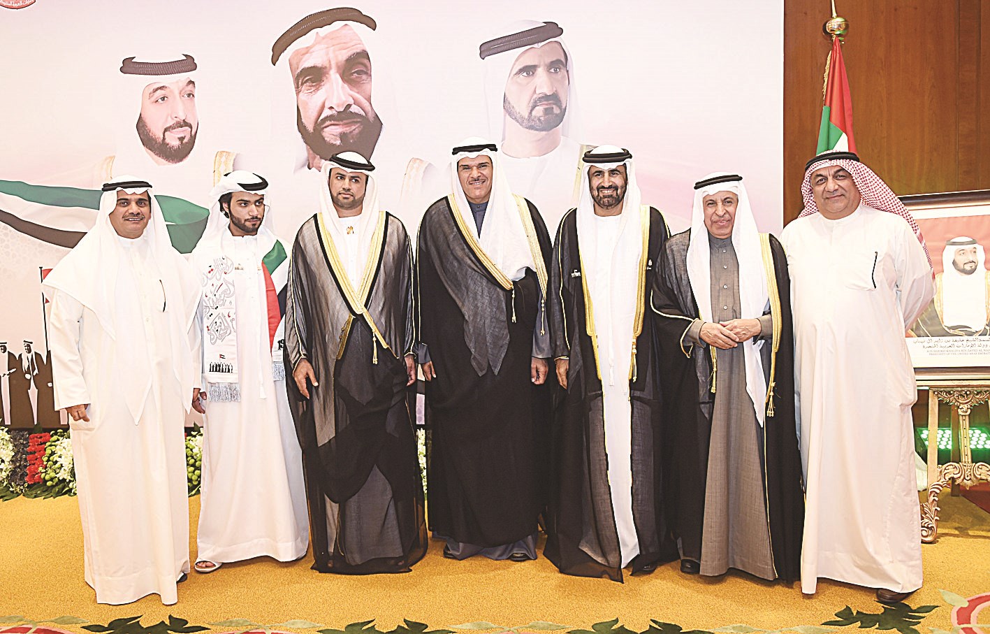 سلمان الحمود والسفيران السعودي والإماراتي