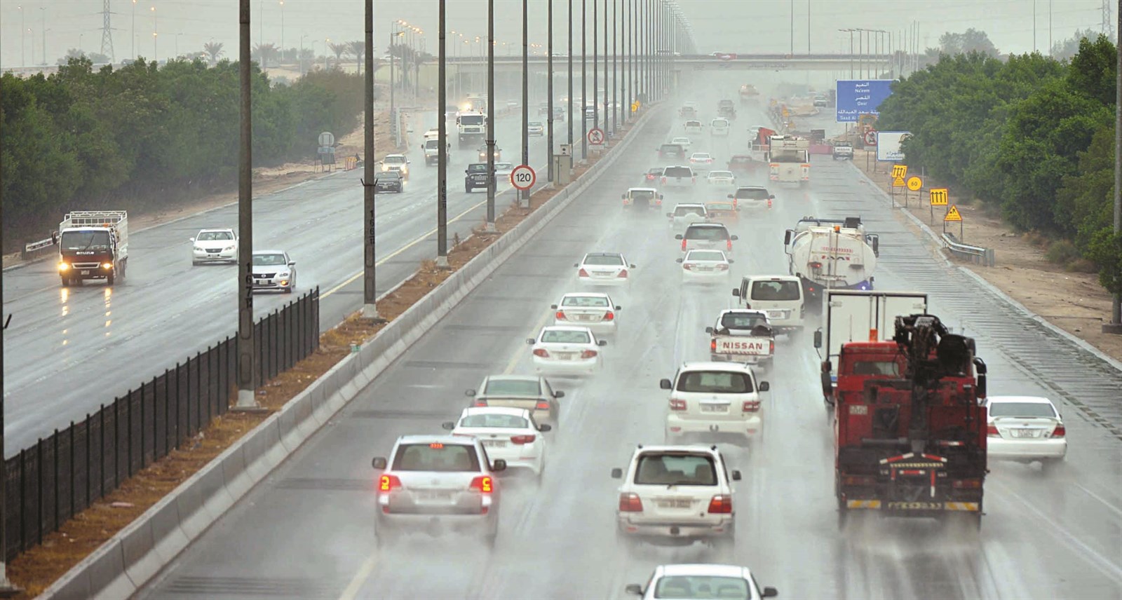 الشوارع كما بدت مع المطر (تصوير نايف العقلة)
