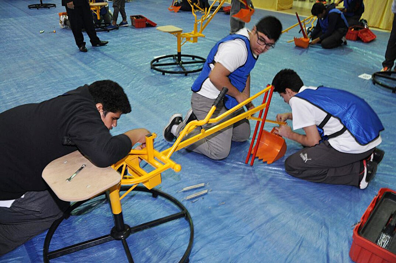 u0637u0644u0627u0628 u064au0633u062au0639u0631u0636u0648u0646 u0645u0647u0627u0631u0627u062au0647u0645 u0641u064a u0627u0644u0645u0633u0627u0628u0642u0629