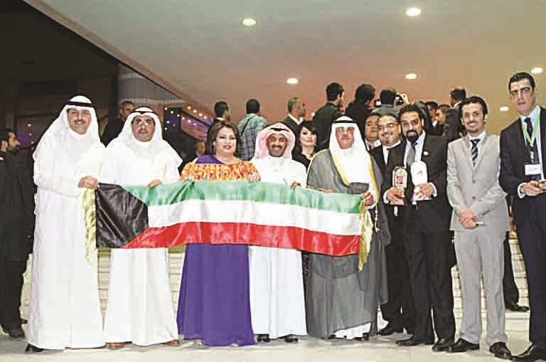 u0627u0644u0648u0641u062f u0627u0644u0643u0648u064au062au064a u0628u0639u062f u0627u0644u0641u0648u0632 u0628u0627u0644u062cu0648u0627u0626u0632