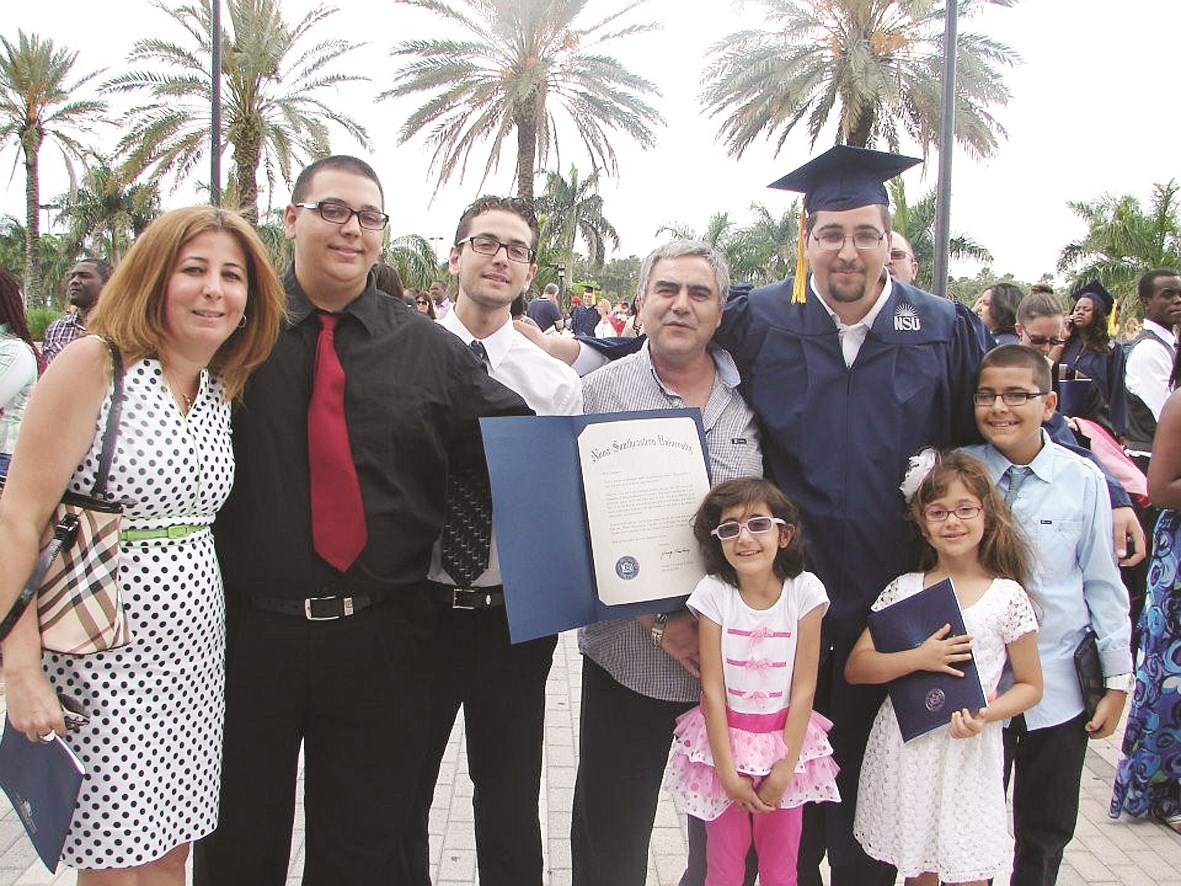 u0627u0644u0642u062au064au0644u0627u0646 u0648u0627u0644u0642u0627u062au0644 u0645u0639 u0623u0641u0631u0627u062f u0627u0644u0639u0627u0626u0644u0629