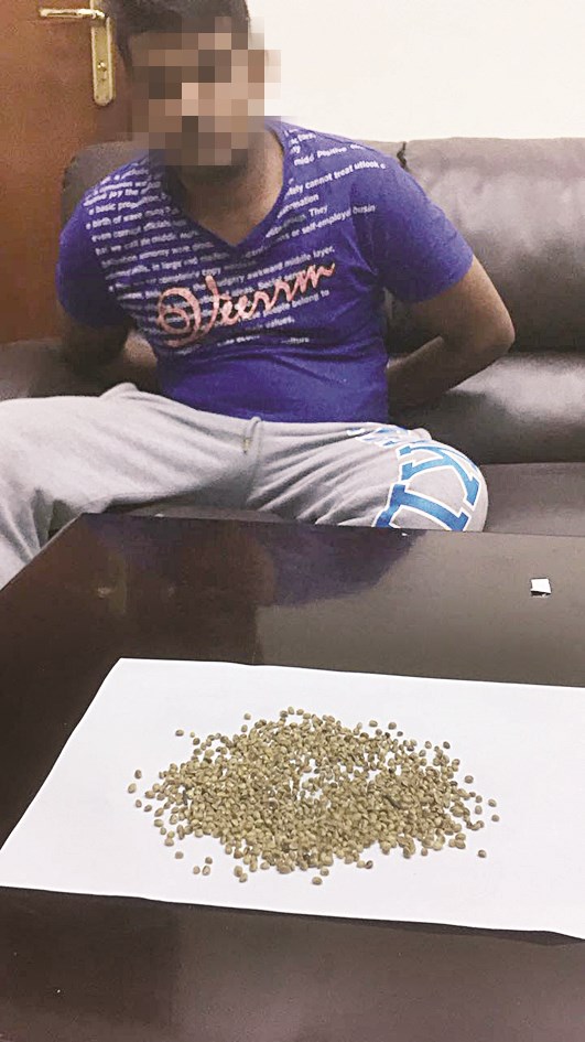 u0628u0630u0648u0631 u0627u0644u062du0634u064au0634 u0623u0645u0627u0645 u0631u0627u0639u064a u0627u0644u062cu0648u0627u0644