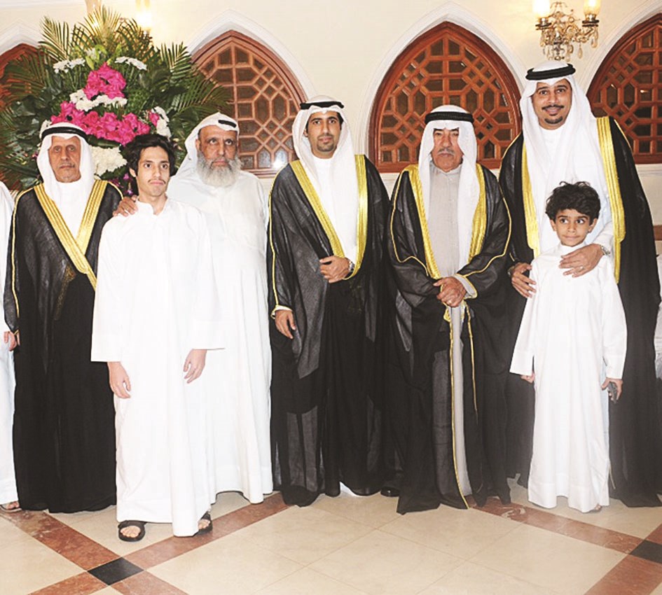 طارق حمد الجلاهمة وحمد الجلاهمة وناصر حمد الجلاهمة وداوود سليمان الفهد وفهد داوود الفهد وعبدالرزاق الفارس