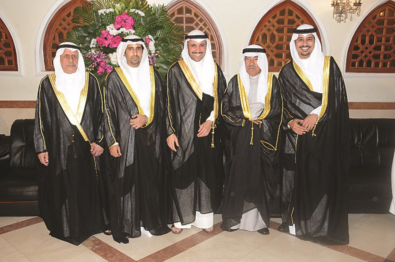 طارق الجلاهمة وحمد الجلاهمة ومرزوق علي ثنيان الغانم وناصر حمد الجلاهمة وعبدالرزاق الفارس