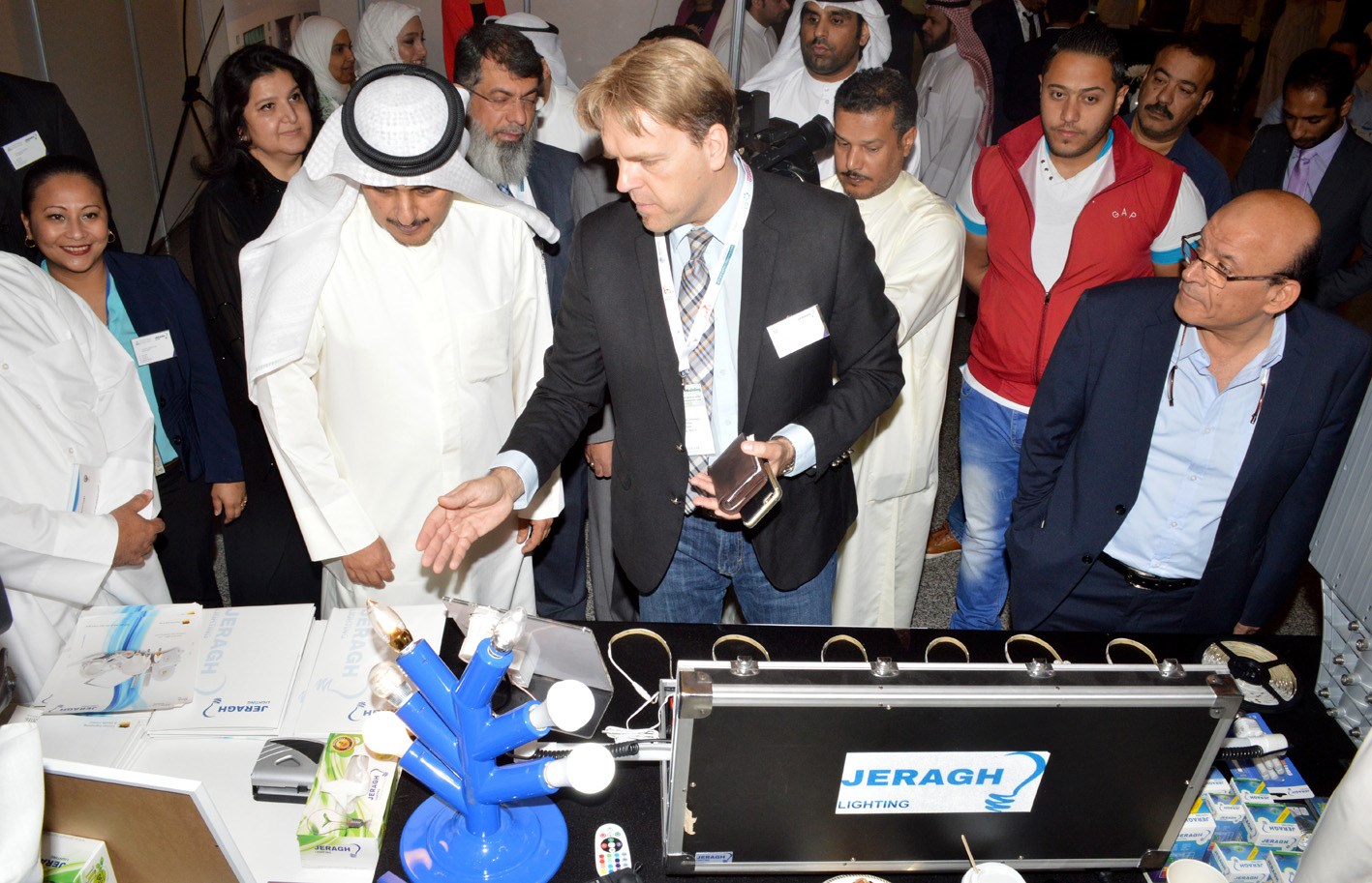 اطلاع على مستلزمات الطاقة البديلة لإحدى الشركات الأجنبية