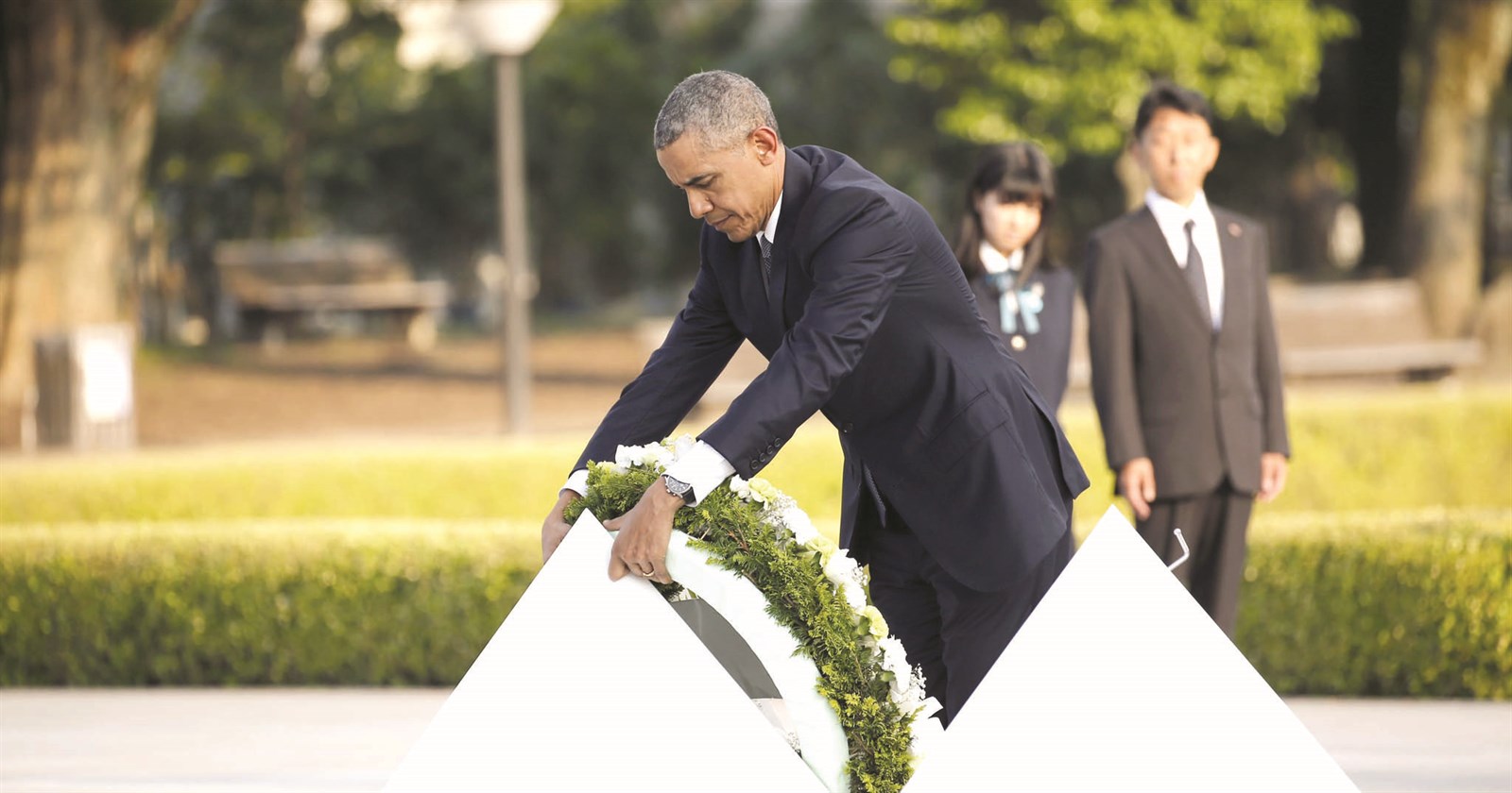 أوباما خلال زيارته لهيروشيما اليابانية