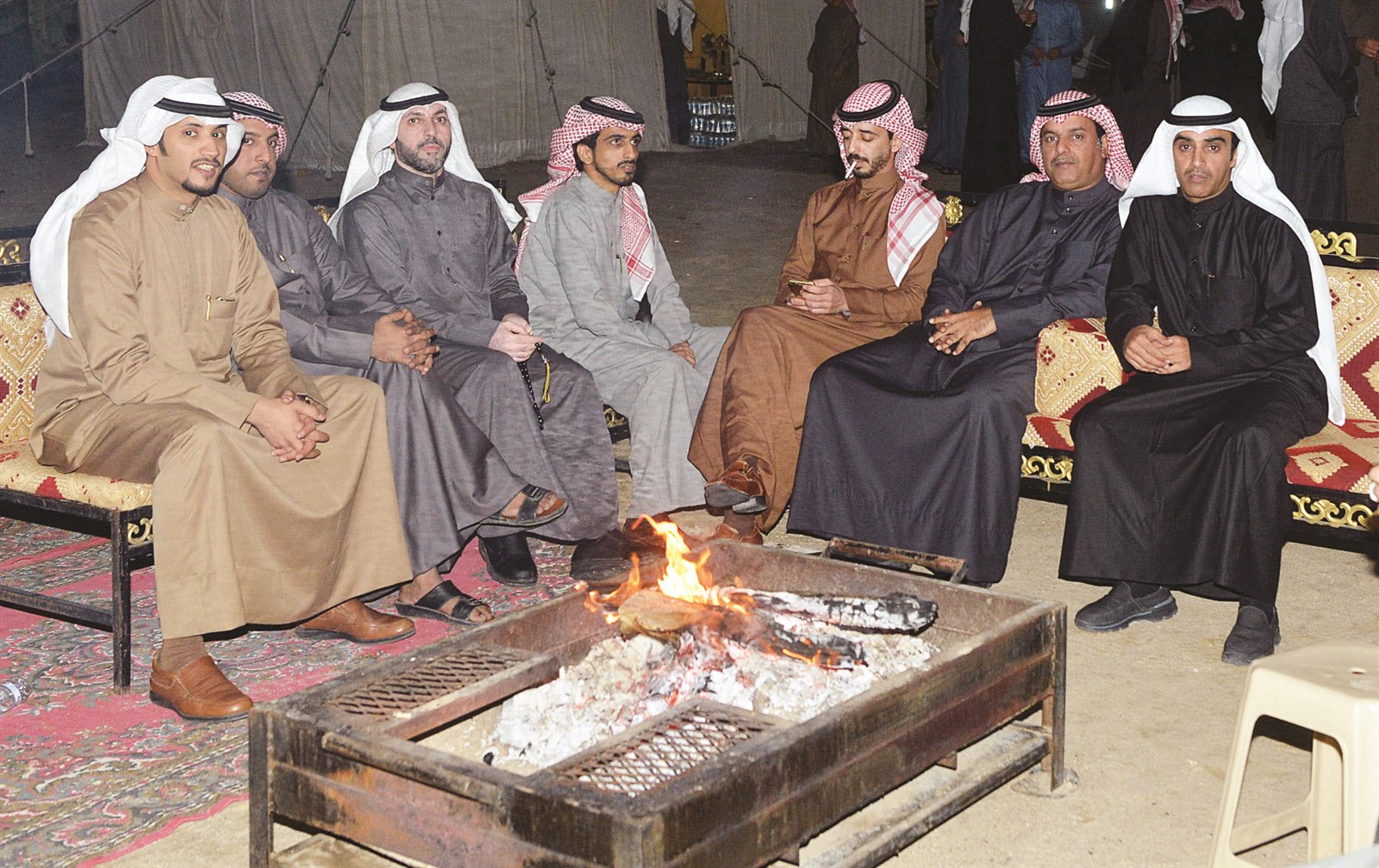 u0645u0627u0630u0627 u064au0631u064au062f u0627u0644u0645u0648u0627u0637u0646 u0645u0646 u0627u0644u062du0643u0648u0645u0629 u0648u0627u0644u0628u0631u0644u0645u0627u0646u061f (u062au0635u0648u064au0631u0646u0627u064au0641 u0627u0644u0639u0642u0644u0629)