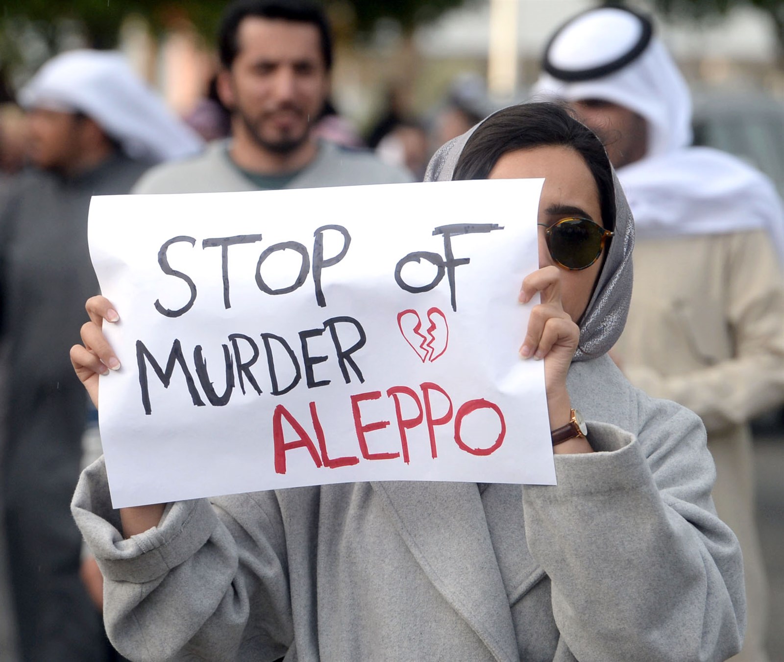 أوقفوا المجزرة