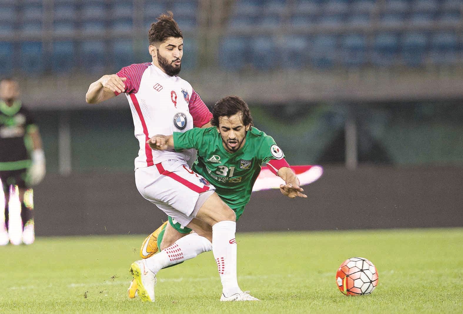 u00abu0627u0644u0643u0648u064au062au00bb u0642u0637u0639 u0627u0644u0637u0631u064au0642 u0639u0644u0649 u0627u0644u0639u0631u0628u064a u0623u0645u0633          (u062au0635u0648u064au0631 u062cu0627u0633u0645 u0628u0627u0631u0648u0646)