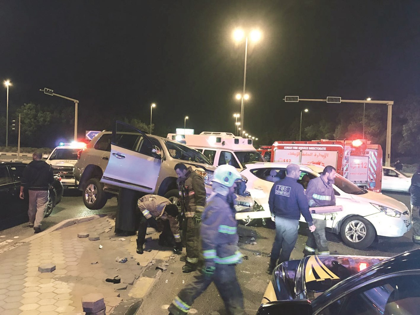 u062cu0627u0646u0628 u0645u0646 u0639u0645u0644u064au0629 u0627u0644u0625u0646u0642u0627u0630