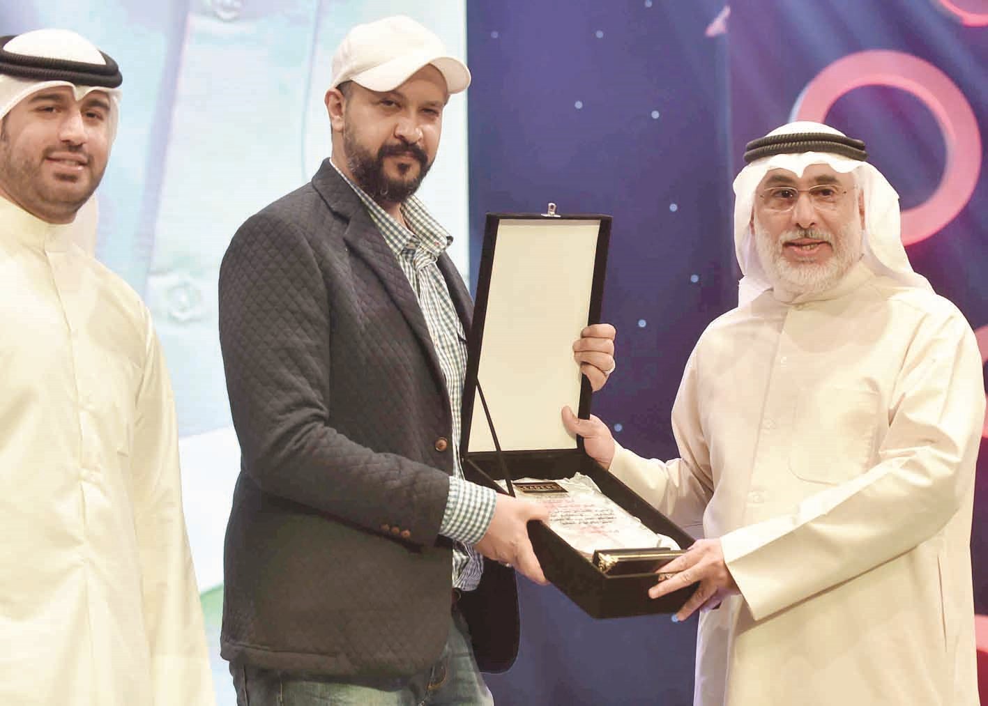 تكريم عبدالله عبدالرسول