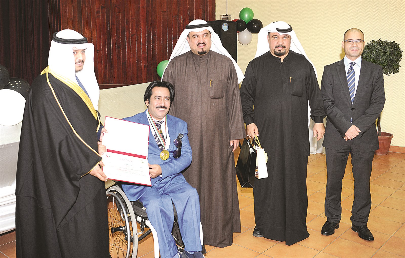 u0635u0628u0627u062d u062bu0627u0645u0631 u0627u0644u0635u0628u0627u062d u064au0643u0631u0645 u0623u062du062f u0627u0644u0623u0628u0637u0627u0644 (u062au0635u0648u064au0631 u0637u0627u0631u0642 u0639u0632u0627u0644u062fu064au0646)