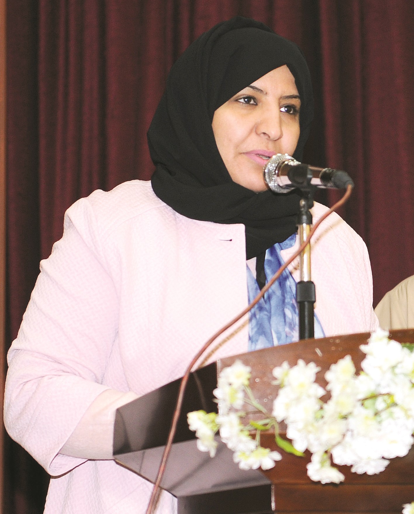 أمينة العازمي