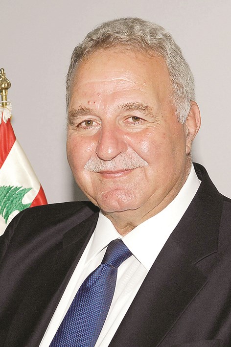 أسطة أبو رجيلي