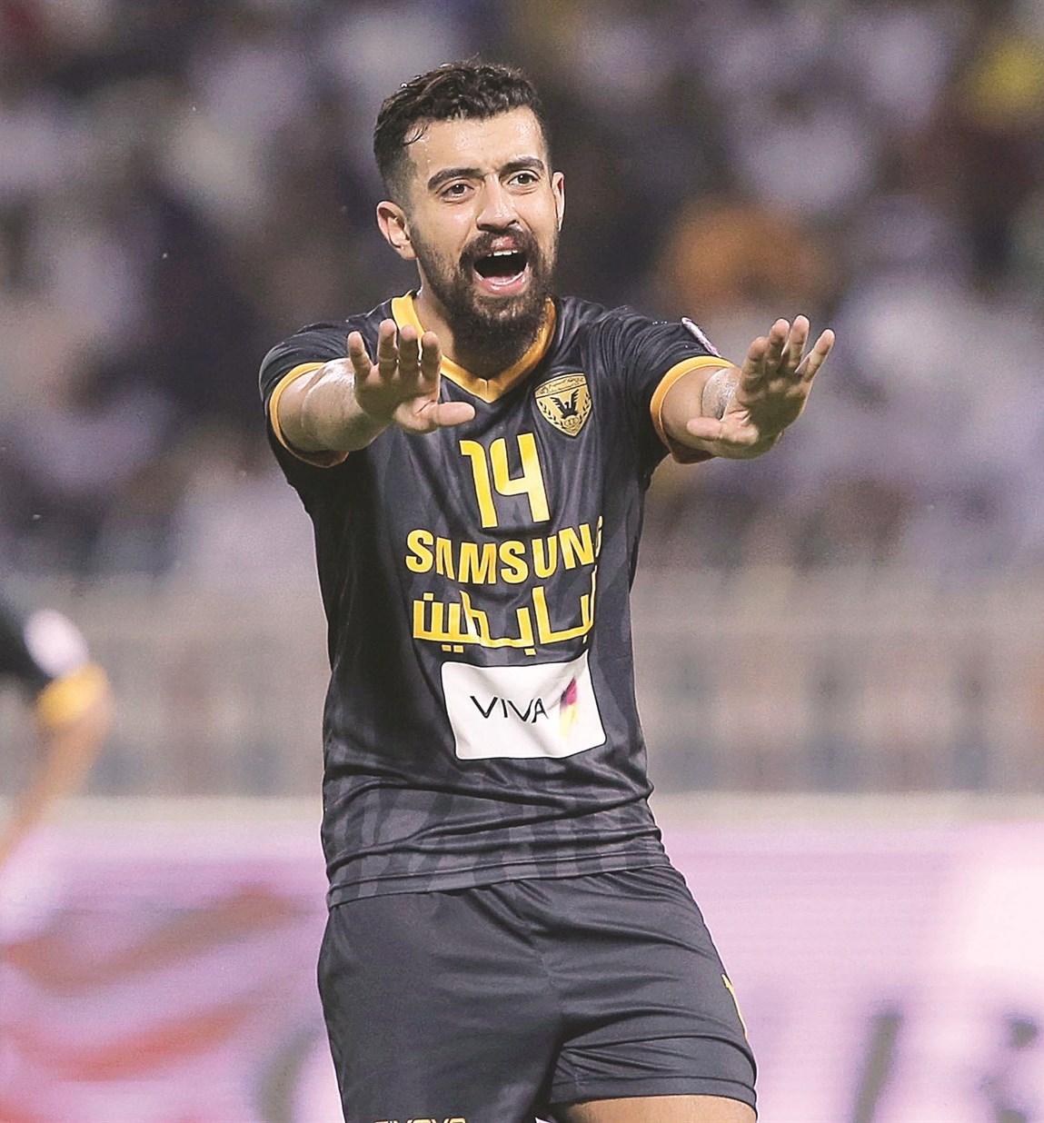 u0637u0644u0627u0644 u0627u0644u0639u0627u0645u0631 u064au0633u062au0639u062f u0644u0644u0627u0646u0636u0645u0627u0645 u0625u0644u0649 u0627u0644u0623u0635u0641u0631 u0645u062cu062fu062fu0627u064b (u0627u0644u0623u0632u0631u0642 u062fu0648u062a u0643u0648u0645)