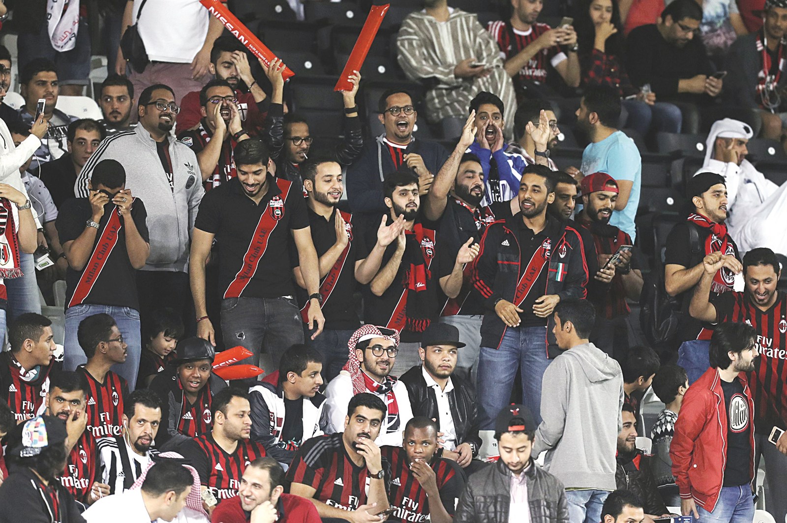 u0627u0644u062cu0645u0627u0647u064au0631 u0627u0644u0643u0648u064au062au064au0629 u0643u0627u0646u062a u062du0627u0636u0631u0629 u0641u064a u0645u0628u0627u0631u0627u0629 u00abu0627u0644u0633u0648u0628u0631u00bb u0627u0644u0625u064au0637u0627u0644u064a u0641u064a u0627u0644u062fu0648u062du0629