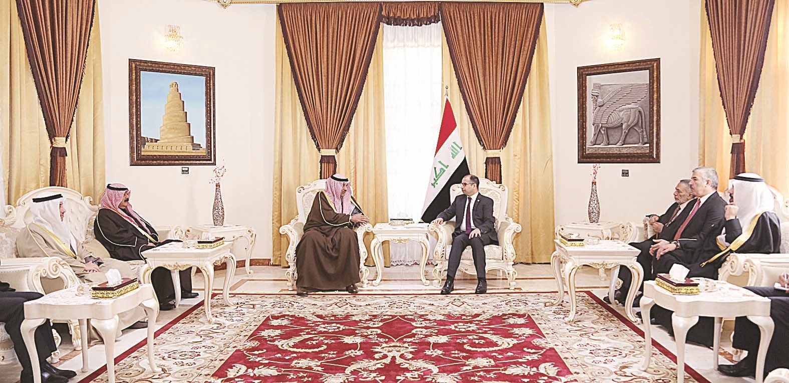 سليم الجبوري مستقبلاً الخالد والوفد الكويتي