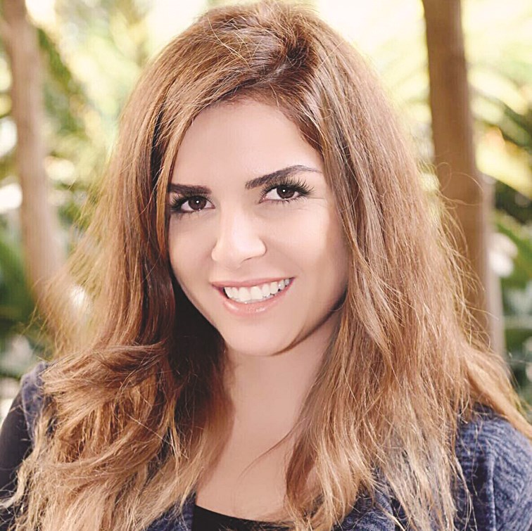 نوال بري