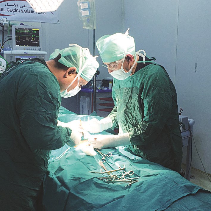 الساير خلال إجراء الجراحة