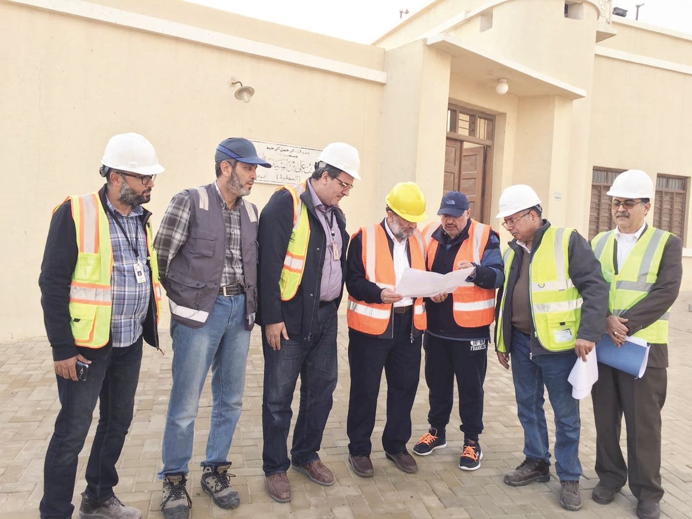 u0627u0644u0645u0637u0648u0639 u0648u0627u0644u062du0635u0627u0646 u064au0633u062au0645u0639u0627u0646 u0644u0634u0631u062d u0645u0647u0646u062fu0633u064a u0627u0644u0645u0634u0631u0648u0639