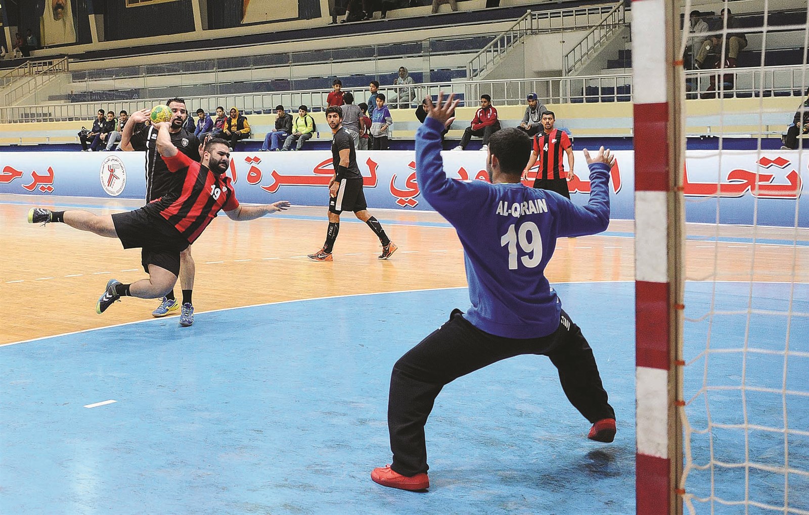 u0644u0642u0637u0629 u0645u0646 u0645u0628u0627u0631u0627u0629 u0627u0644u0642u0631u064au0646 u0648u062eu064au0637u0627u0646 (u062au0635u0648u064au0631 u0637u0627u0631u0642 u0639u0632u0627u0644u062fu064au0646)