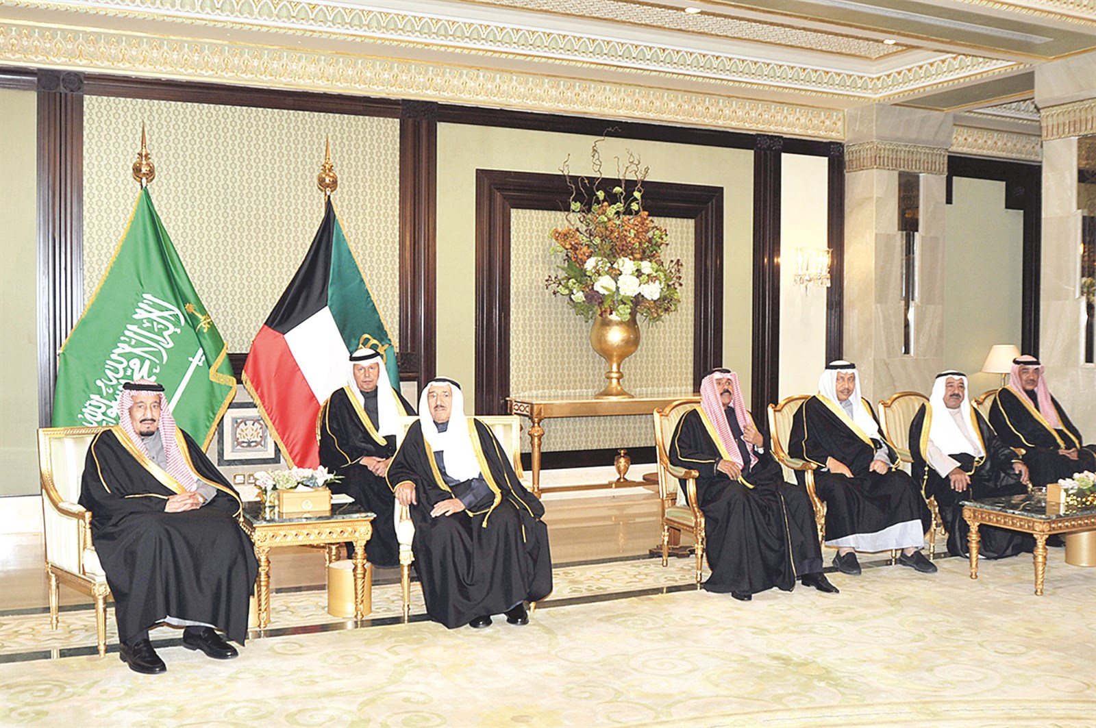 المباحثات الرسمية بين سمو الأمير وخادم الحرمين بحضور ولي العهد ورئيس الوزراء